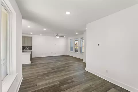 Living - 1021 14th St, Argyle, TX 76226 photo 2 of 4
