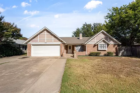 7117 Trinidad Dr, North Richland Hills, TX 76180