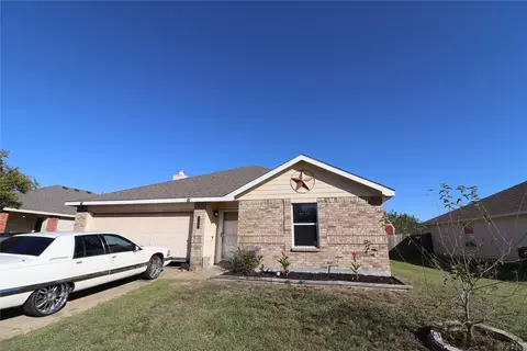 110 Sandlewood Dr, Terrell, TX 75160