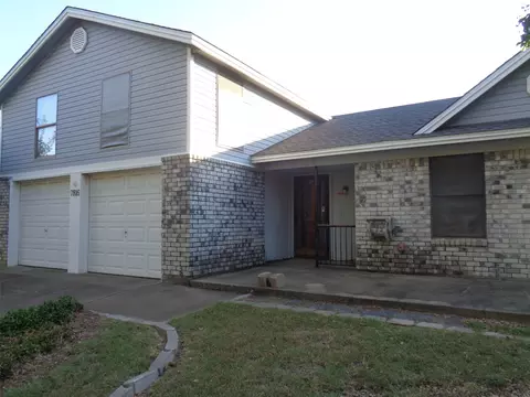 7816 Prairie Dr, Watauga, TX 76148