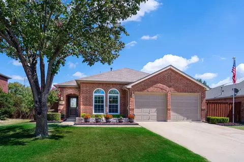 319 Bayberry Trl, Forney, TX 75126