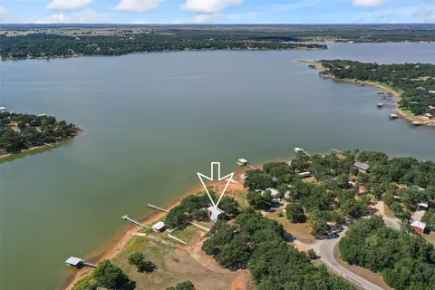 3439 Shady Grove Rd, Nocona, TX 76255