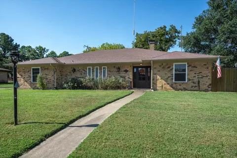113 Granada Sq, Canton, TX 75103