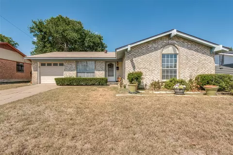 3221 Little River Dr, Dallas, TX 75241