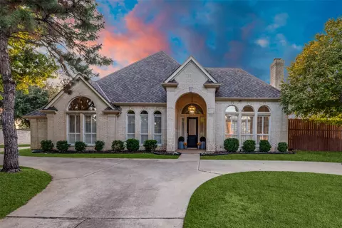 5800 Highland Hills Ln, Colleyville, TX 76034