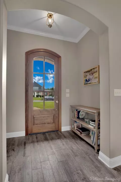 Entry Way - 814 Eagles Nest, Haughton, LA 71037 photo 1 of 1