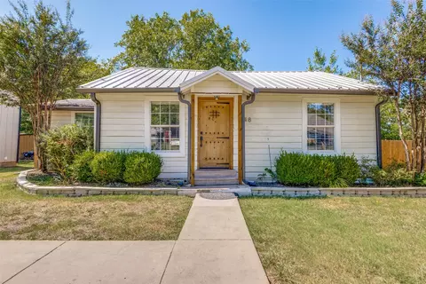 648 S Dallas St, Van Alstyne, TX 75495