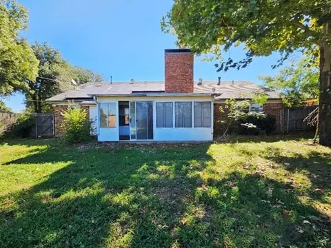 1713 Spring Branch Dr, Cleburne, TX 76033 photo 26