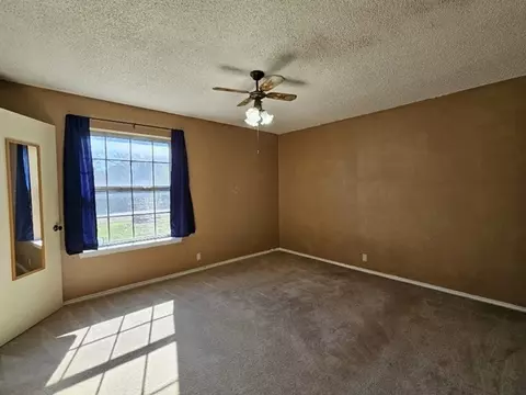 1713 Spring Branch Dr, Cleburne, TX 76033 photo 14