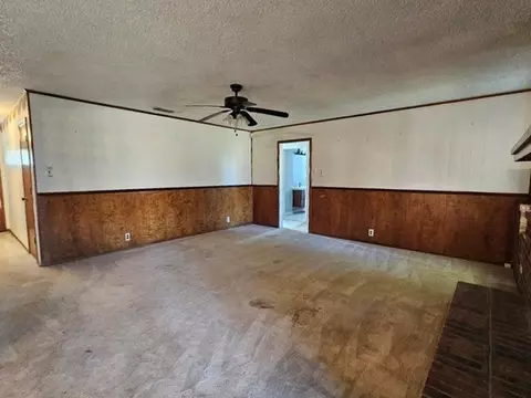 1713 Spring Branch Dr, Cleburne, TX 76033 photo 8