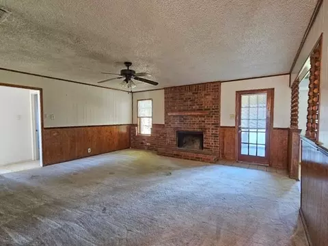 1713 Spring Branch Dr, Cleburne, TX 76033 photo 6
