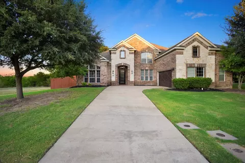 1818 Val Vista Dr, Midlothian, TX 76065