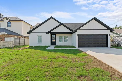 903 Melody Cir, Kaufman, TX 75142