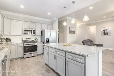 Kitchen - 134 Brimestone Loop, Benton, LA 71006 photo 2 of 2