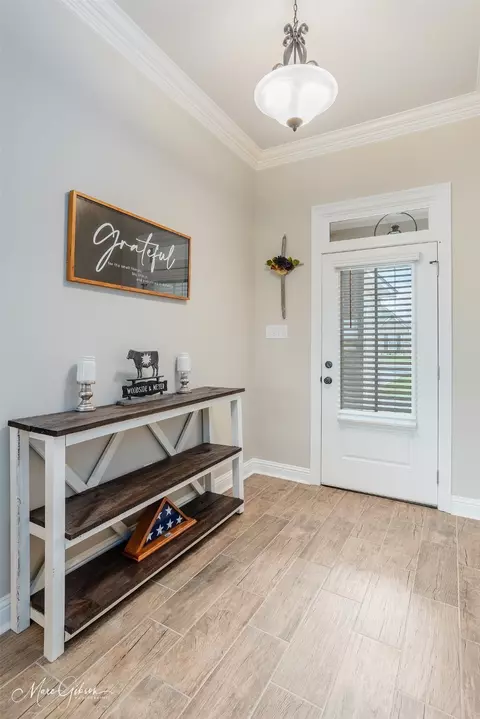 Entry Way - 134 Brimestone Loop, Benton, LA 71006 photo 1 of 1