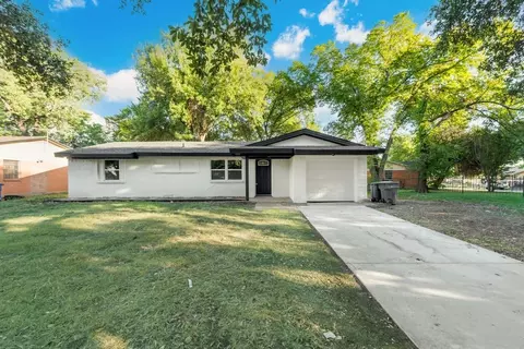 2214 Inca Dr, Dallas, TX 75216