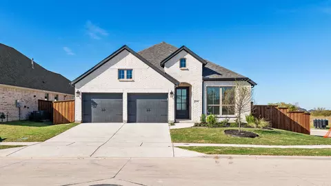 2402 Lyrebird Ln, Forney, TX 75126