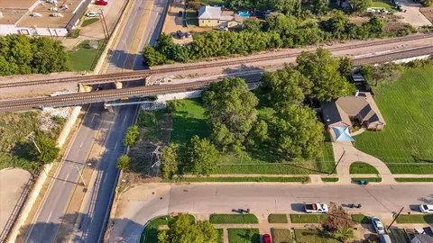 2605 Ennis Ave, Fort Worth, TX 76111