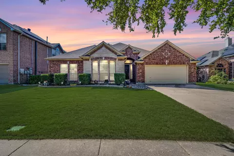 10 Saddlewood Ct, Mansfield, TX 76063