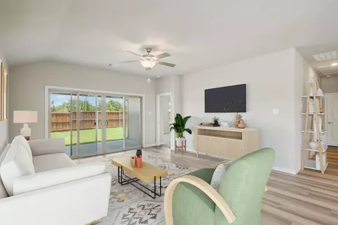 518 Castle Rd, Sherman, TX 75092