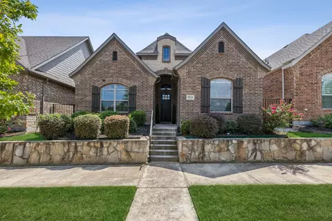 8224 Odell St, North Richland Hills, TX 76182