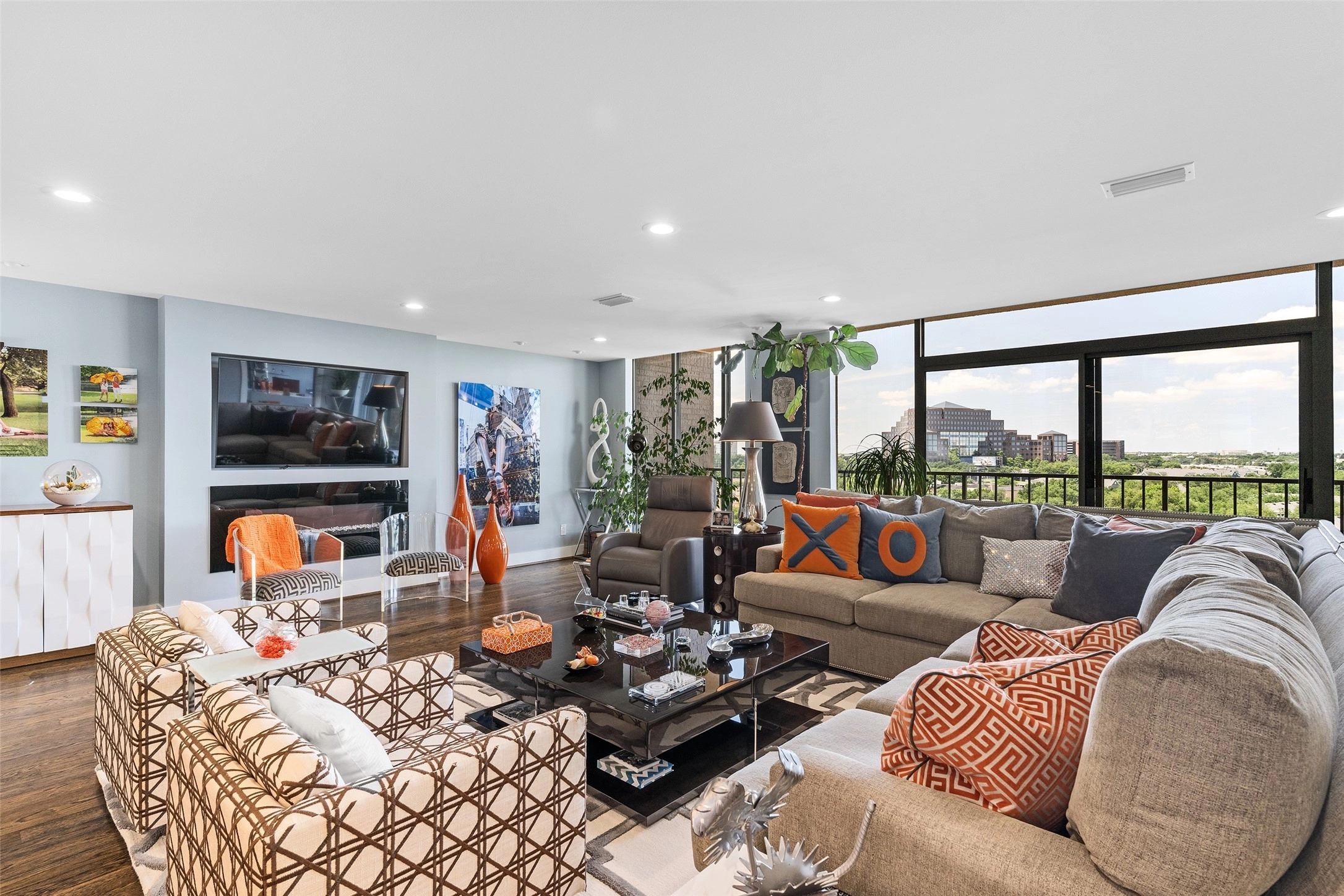 5200 Keller Springs Rd Unit 812