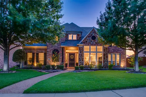 9829 Clancy Dr, Frisco, TX 75035