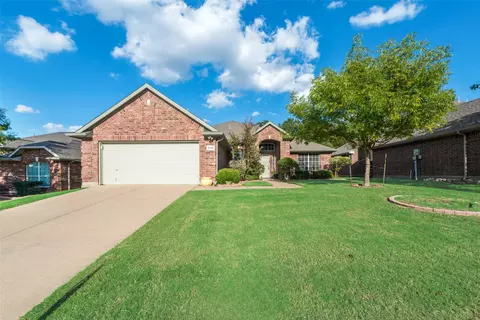 5846 Foxglove Ln, Dallas, TX 75249