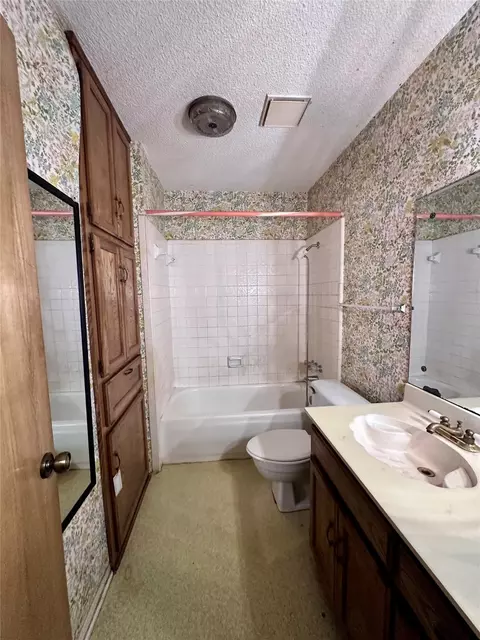 907 Rusk Dr, Euless, TX 76039 photo 22