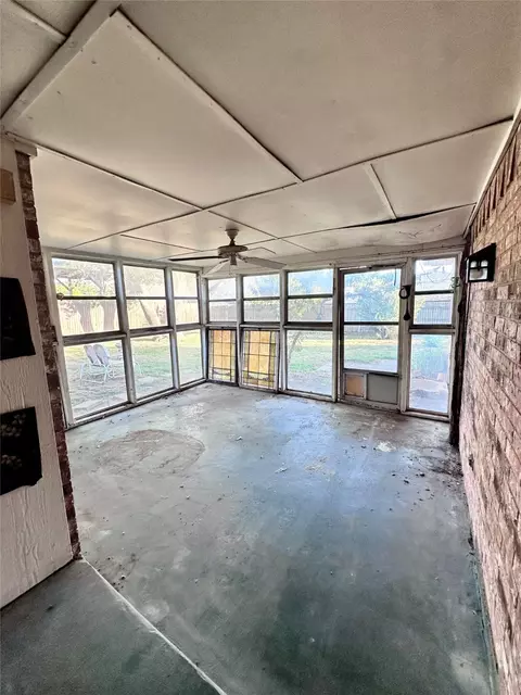 907 Rusk Dr, Euless, TX 76039 photo 26