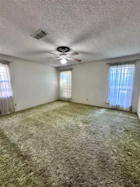 907 Rusk Dr, Euless, TX 76039 photo 14