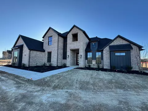 105 Knoll Trl, Gunter, TX 75058