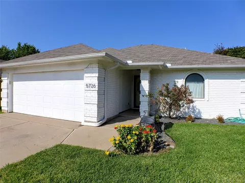 5726 Sterling Green Trl, Arlington, TX 76017