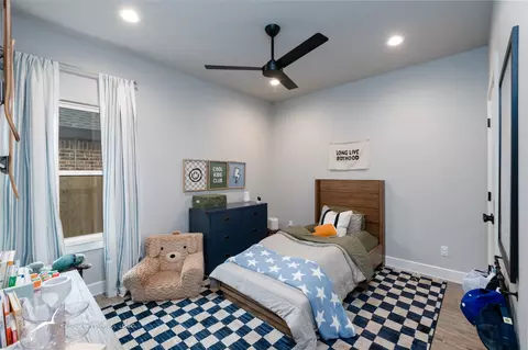 Bedroom - 4517 Seals Ln, Abilene, TX 79606 photo 4 of 8