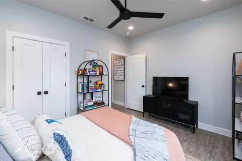 Bedroom - 4517 Seals Ln, Abilene, TX 79606 photo 2 of 8