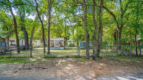 3809 Totem Trl, Granbury, TX 76048