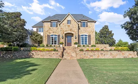 7005 Shinnecock Hills Dr, Fort Worth, TX 76132
