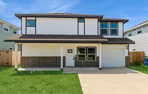 1708 Clark St, Greenville, TX 75401