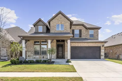 2612 High Bluff Dr, Mansfield, TX 76063