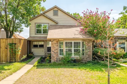 9985 Pack Saddle Trl, Fort Worth, TX 76108