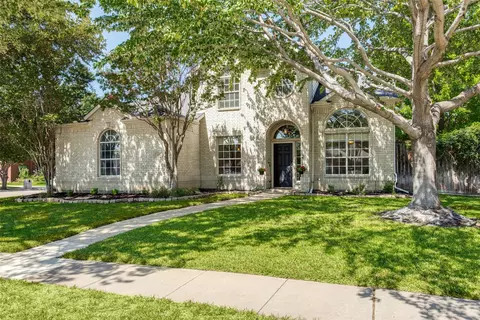 605 Shady Bridge Ln, Keller, TX 76248
