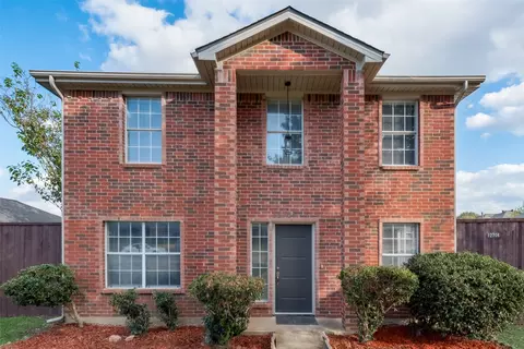 12704 Bluffview Dr, Balch Springs, TX 75180