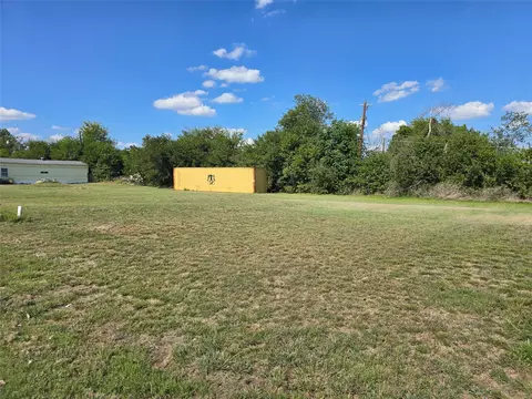 4415 Mimosa Dr, Granbury, TX 76048