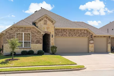 1504 Millican Ln, Aubrey, TX 76227