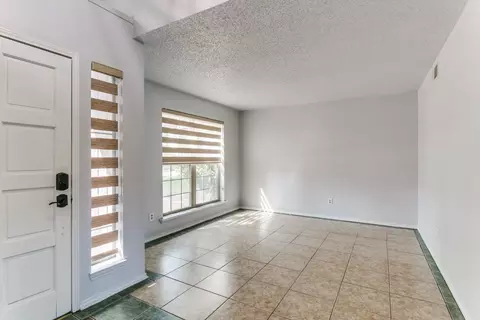 205 Springridge Ln, Euless, TX 76039 photo 4
