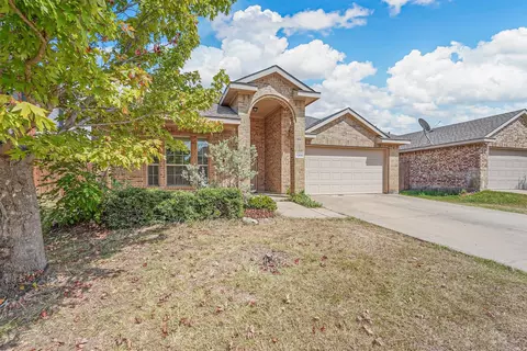 1300 Sandalwood Rd, Royse City, TX 75189