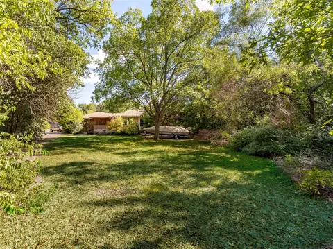 9915 Redondo Dr, Dallas, TX 75218