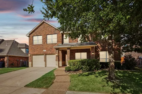 851 Branch Xing, Lantana, TX 76226