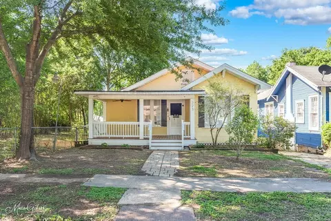 323 Dalzell St, Shreveport, LA 71104