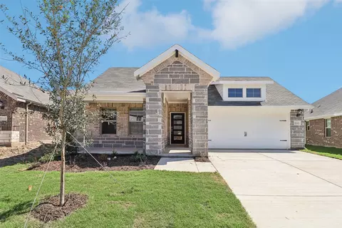 2113 Preakness Dr, Seagoville, TX 75159